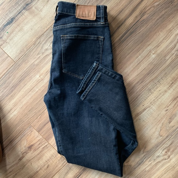 J. Crew • Lookout High Rise Skinny Jeans - Picture 5 of 7